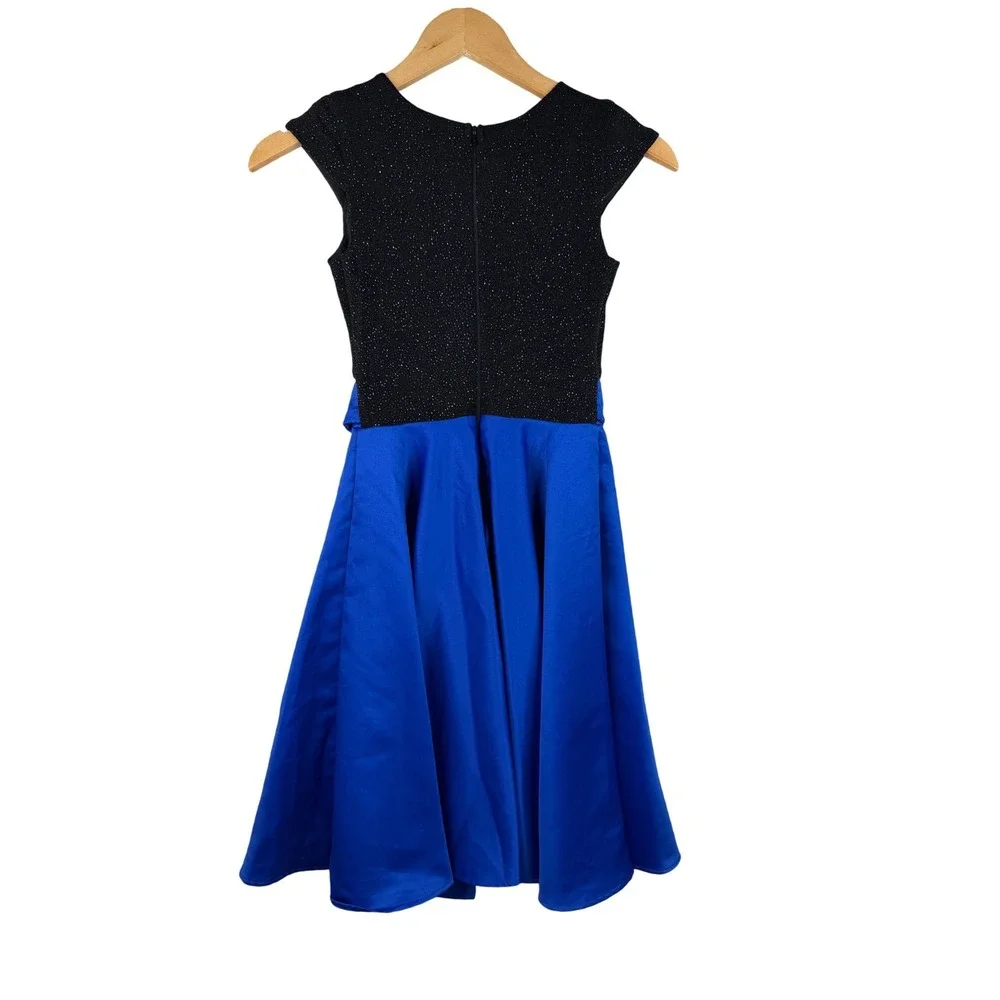 Southeastern Performance Apparel‎ Cap Sleeve Dress size 8 Youth Black/Blue